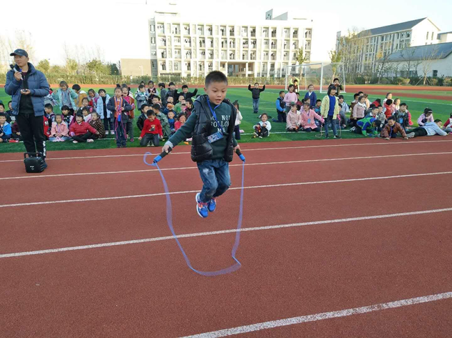 跳呀跳呀！